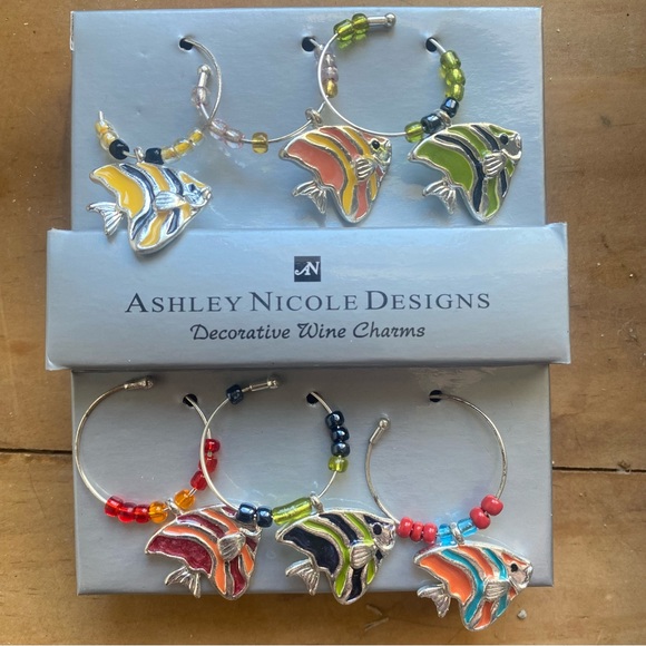 Ashley Nicole Other - ASHLEY NICOLE Angelfish Decorative Wine Charms